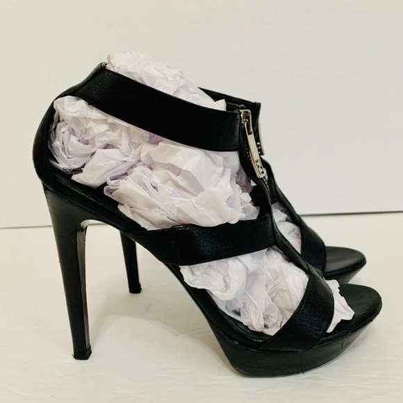 FENDI CAGE LEATHER STRAPPY HIGH HEELS SANDALS MADE IN ITALY - Picture 3 of 11